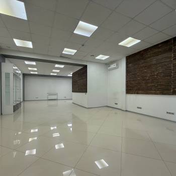 Сдается Нежилое помещение, 79 м²
