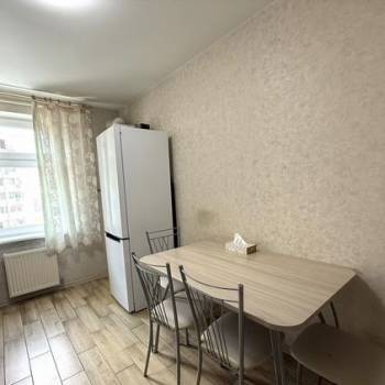 Сдается Многокомнатная квартира, 71,2 м²