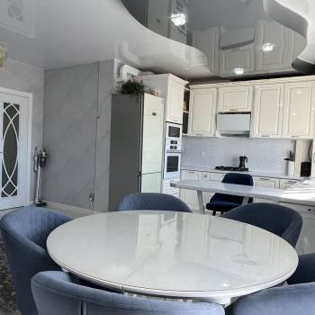 Продается 3-х комнатная квартира, 105,6 м²