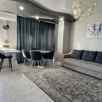 Продается 3-х комнатная квартира, 105,6 м²