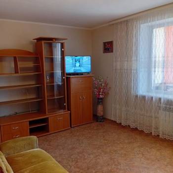 Сдается 1-комнатная квартира, 39 м²