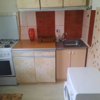Сдается 1-комнатная квартира, 37 м²