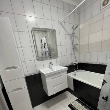 Сдается 1-комнатная квартира, 50,5 м²