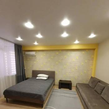 Сдается 1-комнатная квартира, 42 м²