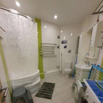 Сдается 1-комнатная квартира, 42 м²
