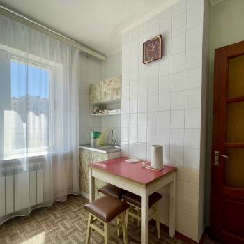 Продается 1-комнатная квартира, 46,5 м²