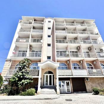 Продается 1-комнатная квартира, 39 м²