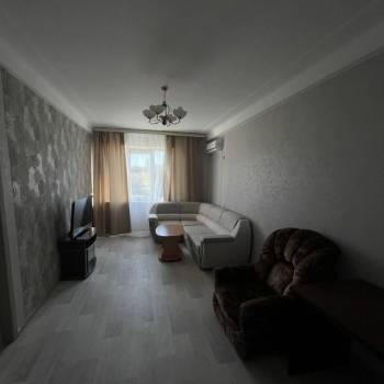 Сдается Многокомнатная квартира, 65 м²