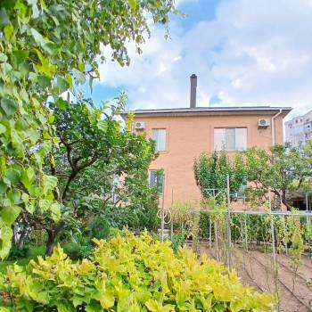 Продается Дом, 391 м²