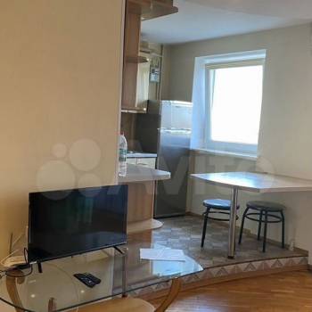 Сдается 1-комнатная квартира, 30 м²
