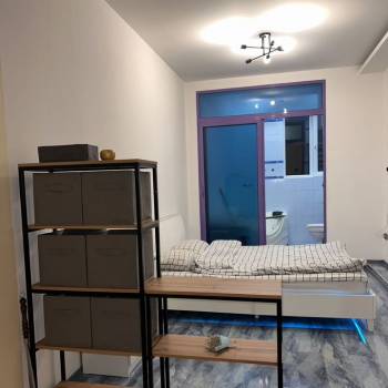 Сдается 1-комнатная квартира, 62 м²