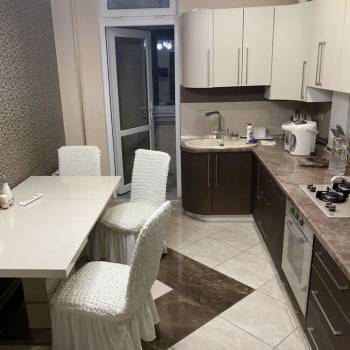 Сдается Многокомнатная квартира, 69,8 м²