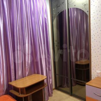 Сдается Многокомнатная квартира, 80 м²