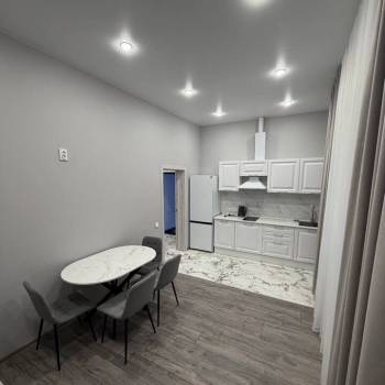 Сдается 1-комнатная квартира, 45 м²