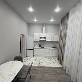 Сдается 1-комнатная квартира, 45 м²