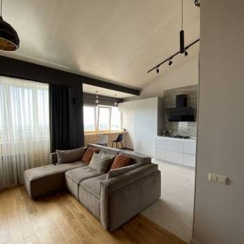 Продается 2-х комнатная квартира, 70 м²