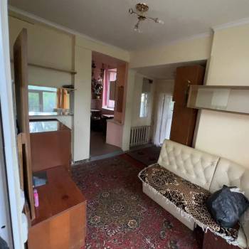 Продается 1-комнатная квартира, 38 м²