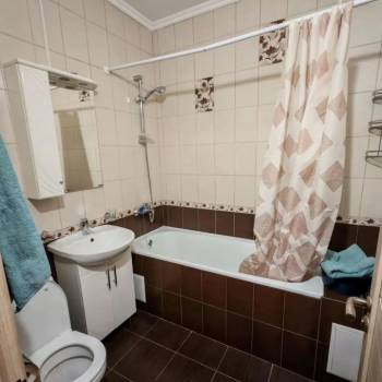 Сдается 1-комнатная квартира, 44 м²