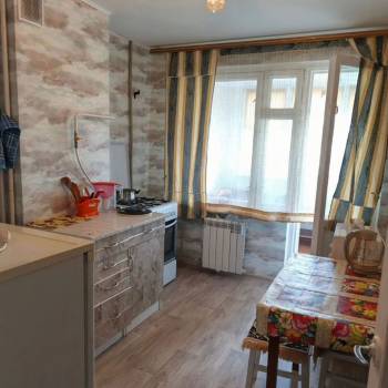 Сдается 1-комнатная квартира, 43 м²