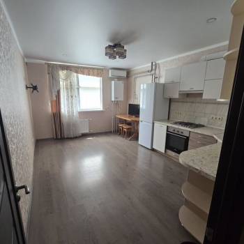 Сдается 2-х комнатная квартира, 48 м²