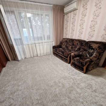 Сдается Многокомнатная квартира, 70 м²