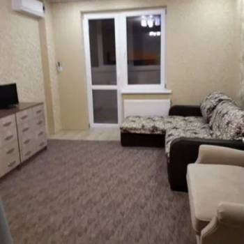 Продается 1-комнатная квартира, 44 м²