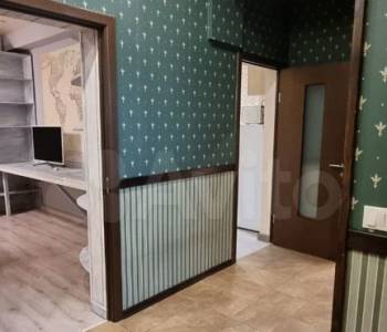 Продается 1-комнатная квартира, 61,4 м²