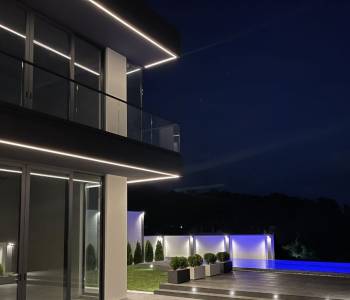 Продается Дом, 330 м²