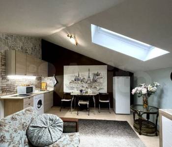 Продается 1-комнатная квартира, 40 м²