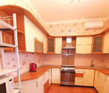 Продается Дом, 475 м²