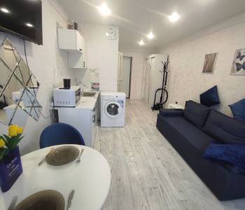Продается 1-комнатная квартира, 18 м²