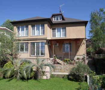 Продается Дом, 372 м²