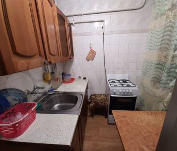 Продается Многокомнатная квартира, 60 м²