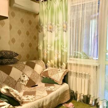 Продается 1-комнатная квартира, 30 м²