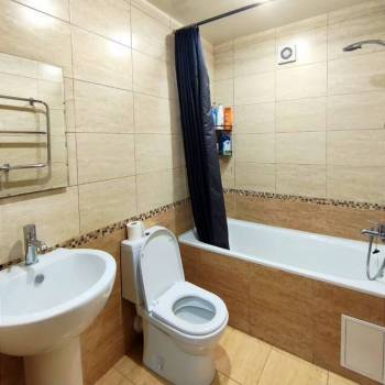 Продается 1-комнатная квартира, 32 м²