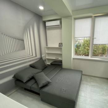 Продается 1-комнатная квартира, 14 м²