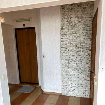 Продается 1-комнатная квартира, 47 м²