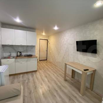 Продается 1-комнатная квартира, 18 м²