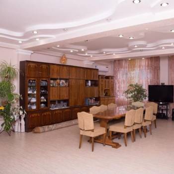 Продается Дом, 500 м²