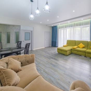 Сдается Многокомнатная квартира, 125 м²