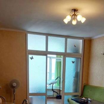 Сдается 1-комнатная квартира, 42 м²