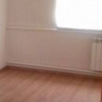 Продается 1-комнатная квартира, 32 м²