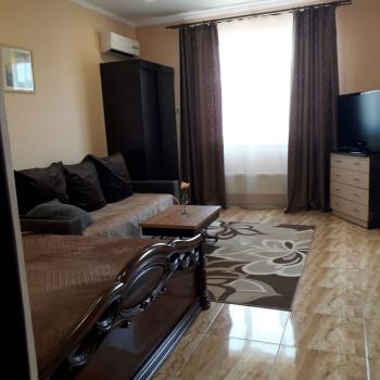 Продается 1-комнатная квартира, 36 м²