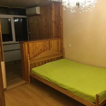 Продается 1-комнатная квартира, 32 м²