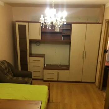 Продается 1-комнатная квартира, 32 м²