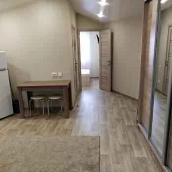 Сдается 2-х комнатная квартира, 40 м²