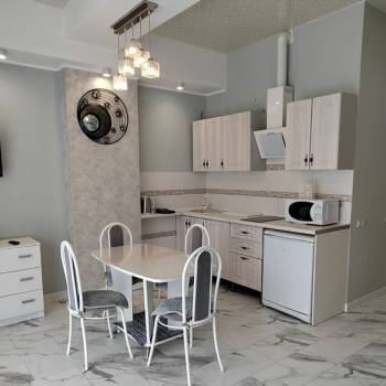 Продается 1-комнатная квартира, 33 м²