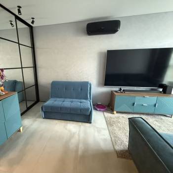 Продается 1-комнатная квартира, 35 м²