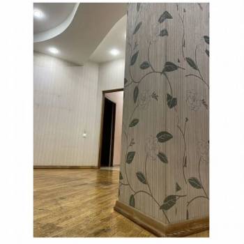 Продается Многокомнатная квартира, 106 м²
