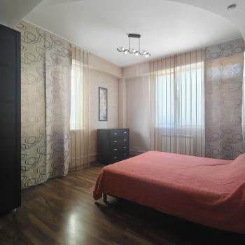 Сдается 1-комнатная квартира, 60 м²
